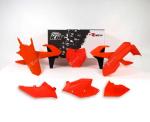 Kit plastiques Racetech orange fluo/noir