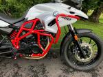 Pare-carter Hepco & Becker Crashbar - rouge