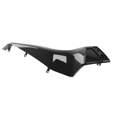 Bas de car&eacute;nage P2R CARENAGE-BAS DE CAISSE MAXISCOOTER ADAPTABLE YAMAHA 125 XMAX 2006+2009 - MBK 125 SKYCRUISER 2006+2009 NOIR BRILLANT DROIT -P2R-