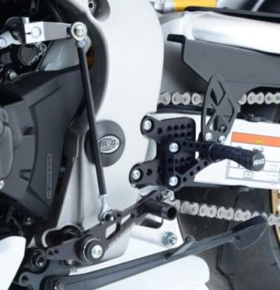Commandes recul&eacute;es R&G CBR1000RR / SP / ABS (08-16)