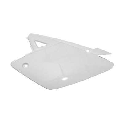 Coque arri&egrave;re P2R CARENAGE-COQUE AR 50 A BOITE ADAPTABLE RIEJU 50 MRT 2009+2021, MRT ENDURO 2009+2021, MRT PRO 2009+2021, MRT SM 2009+2021 BLANC B