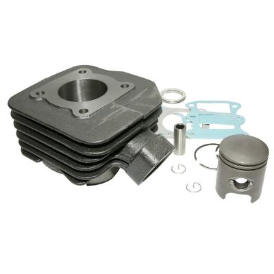 Kit cylindre-piston P2R CYLINDRE SCOOT ADAPTABLE PEUGEOT 50 TKR, TREKKER, SPEEDFIGHT AIR, VIVACITY, BUXY, SQUAB, ZENITH, ELYSEO, ELYSTAR -P2R FONTE AVEC