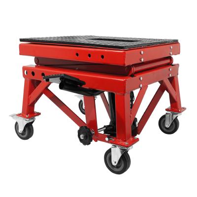 L&egrave;ve moto P2R LEVE - PONT TROTTINETTE HYDRAULIQUE A COLONNE SUR ROULETTES HAUTEUR MINI 38cm MAXI 95cm ACIER ROUGE