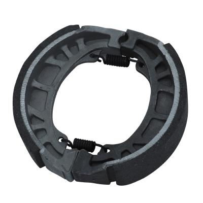 M&acirc;choires de frein P2R MACHOIRE DE FREIN SCOOT ADAPTABLE PEUGEOT 50 KISBEE 2T-4T AR -P2R