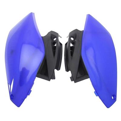 Plaques lat&eacute;rales Ufo bleu r&eacute;plica 4T