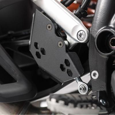 Protection maitre cylindre SW-MOTECH POUR MAITRE CYLINDRE ARRIERE