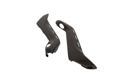 Prot&egrave;ge r&eacute;servoir LighTech Carter de r&eacute;servoir carbone brillant