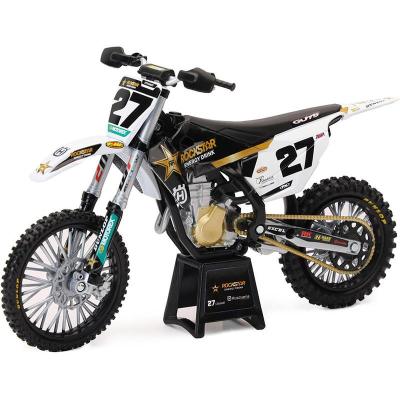 R&eacute;plique Moto Husqvarna 450 FC Rockstar M. STEWART - Echelle 1/12&deg; NEWRAY